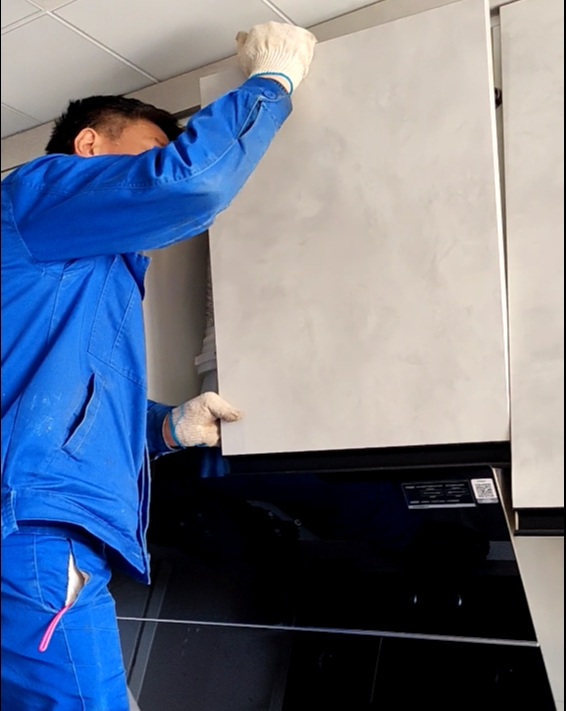 客戶說當(dāng)初追媳婦就是靠著一手好廚藝才娶到家的，所以廚房是兩個人溫存的地方